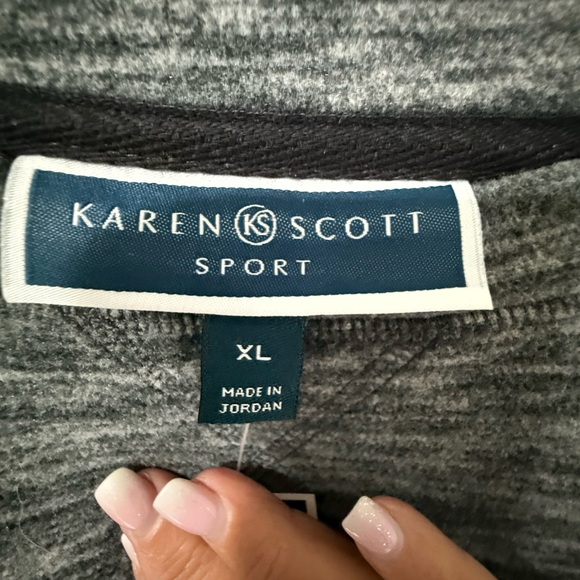 Karen Scott Sweatshirt in Charcoal Heather Gray.  Size XL.  100% Polyester. - Picture 3 of 4
